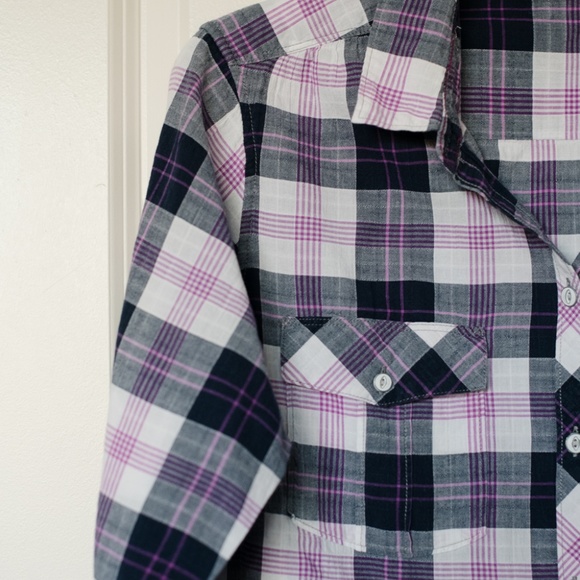 Eddie Bauer Women's Purple and Blue Plaid Long Sleeve Button Down Shirt … - Picture 3 of 12